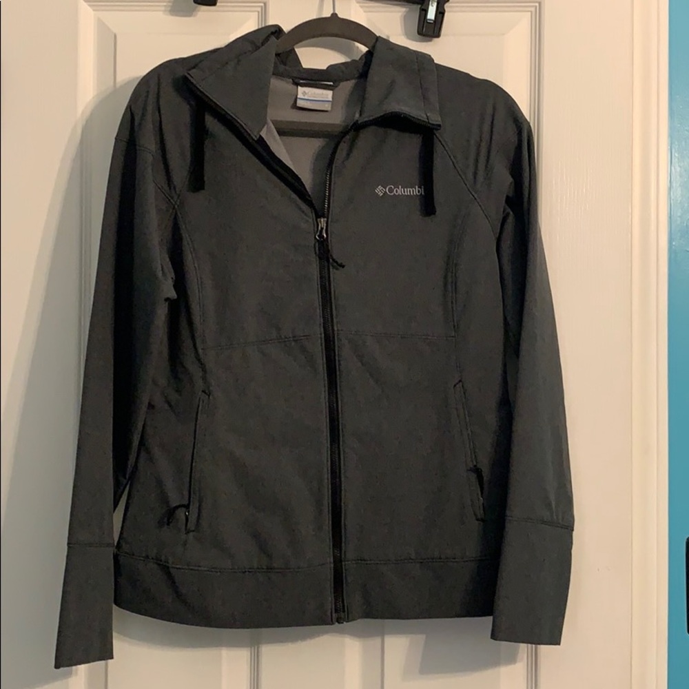 Women’s Water Resistant Columbia Jacket - Small